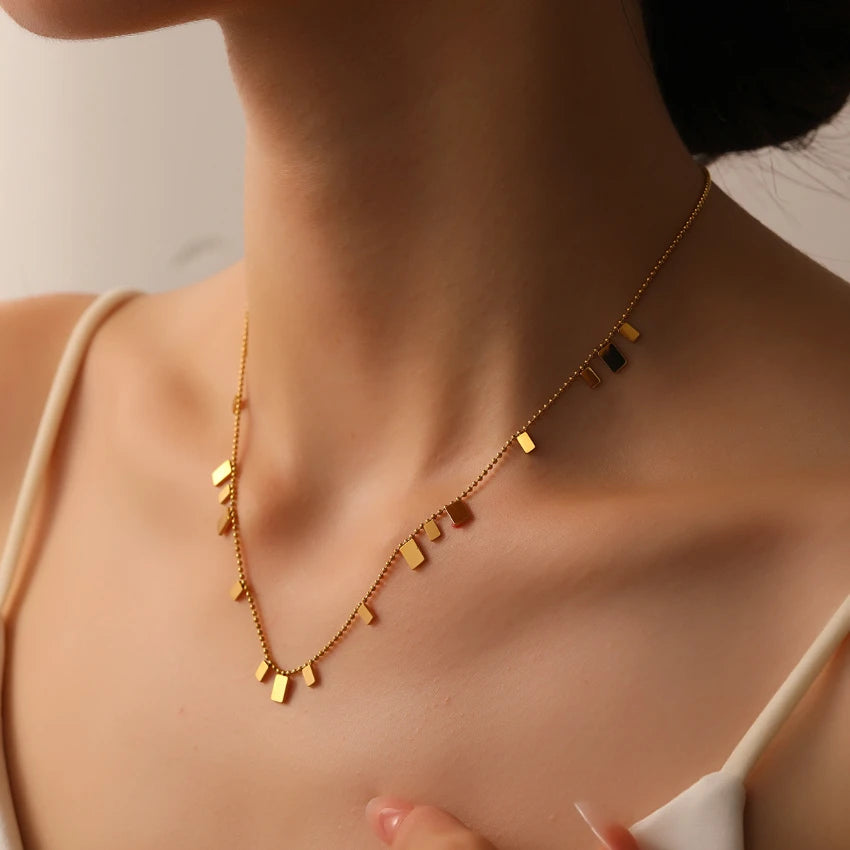 MC319 Wholesale Stainless Steel Jewelry Gold Plated Small Square Sequin Pendant Dainty Bead Chain Necklace Women Jewelry