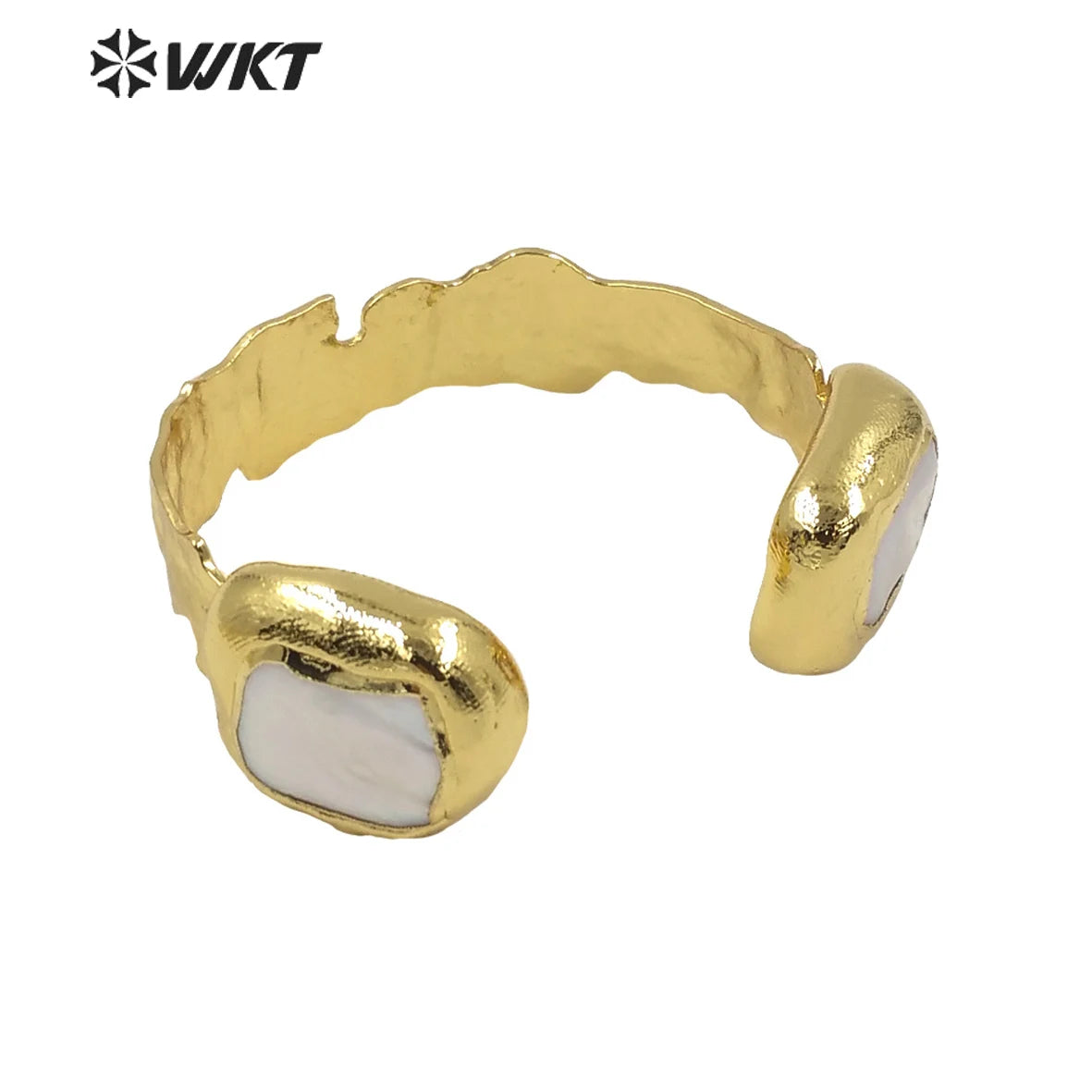 WT-MPB045 Adjustable Fashion Elegant Women Pearl  Yellow Brass Bangle New Design with 18k Gold Plated Bangle Pearl Bangle