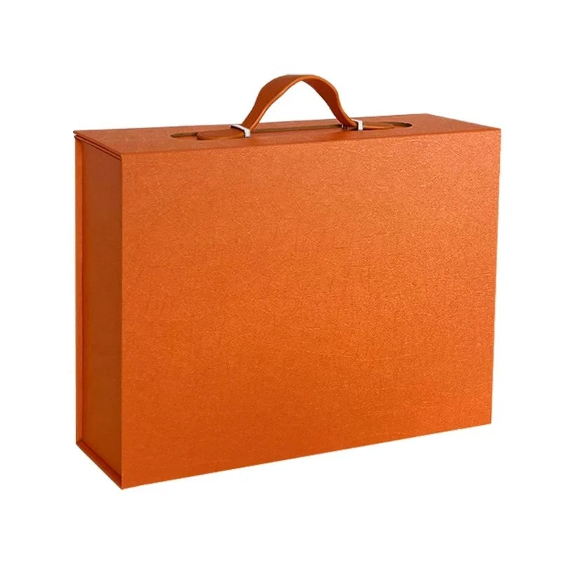 Recyclable Luxury Magnetic Boxes Orange Large Cardboard Gift Boxes With String Handle