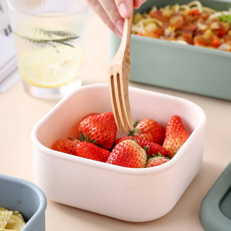 Hot Sale Food Grade Silicone Square Children Snack Lunch Box Food Storage Container WIth Lid