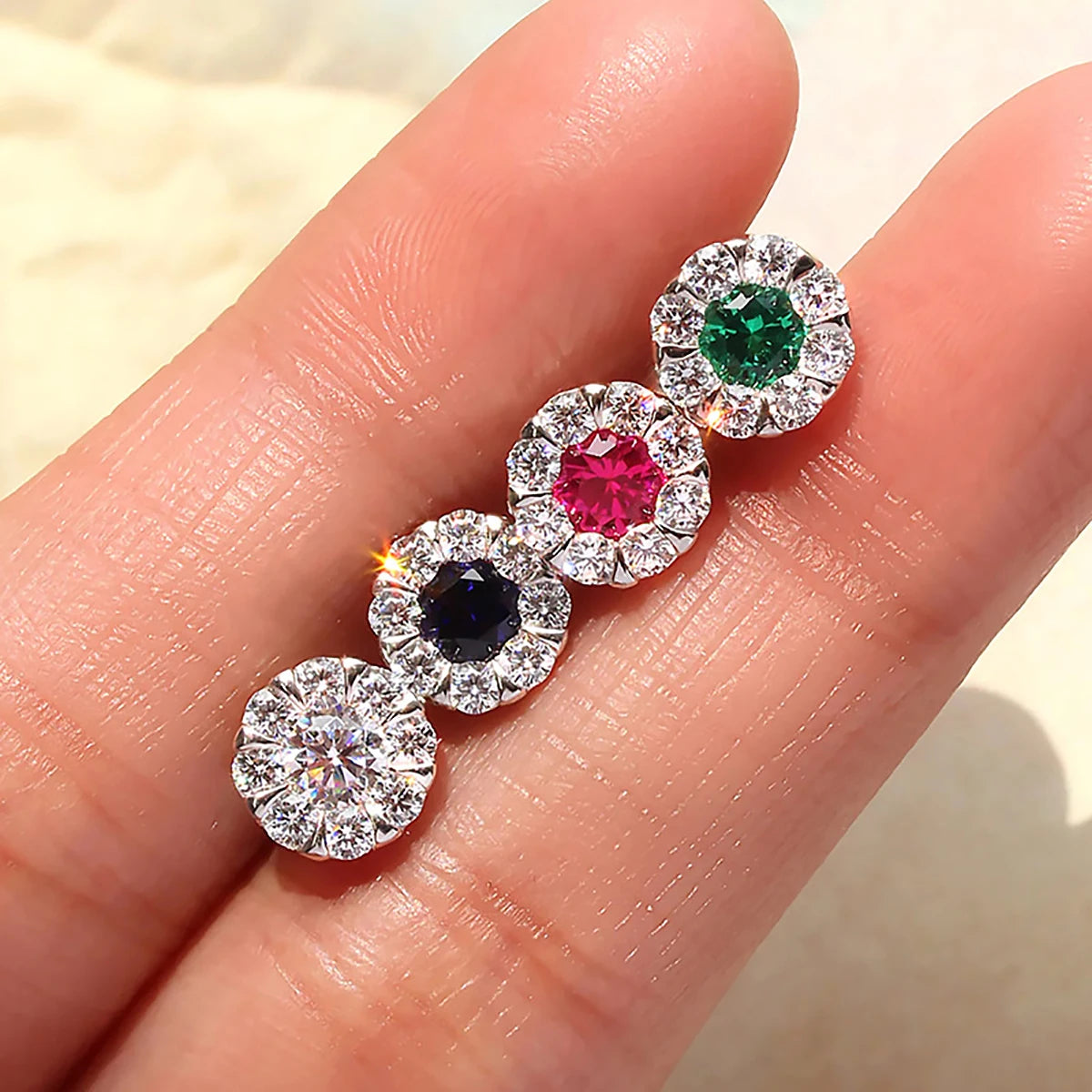 Huitan Exquisite Round White/Blue/Red/Green Dazzling Zircon Silver Plated Stud Earring for Women Wedding Engagement CZ Earrings