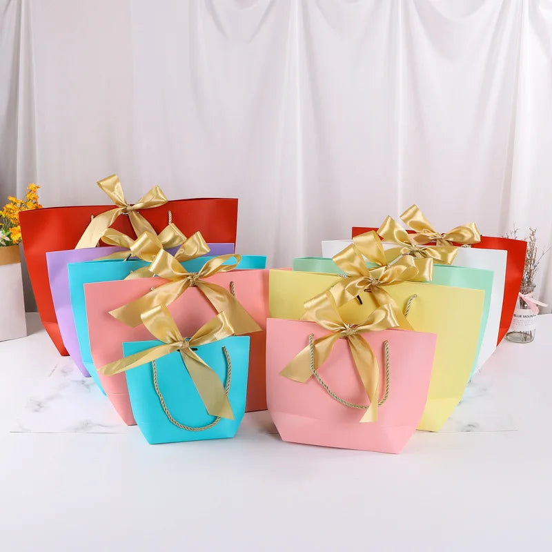 Christmas Gift Handbags Clothing Shopping Paper Bags Gift Bags Packaging Bags With Bow Tie