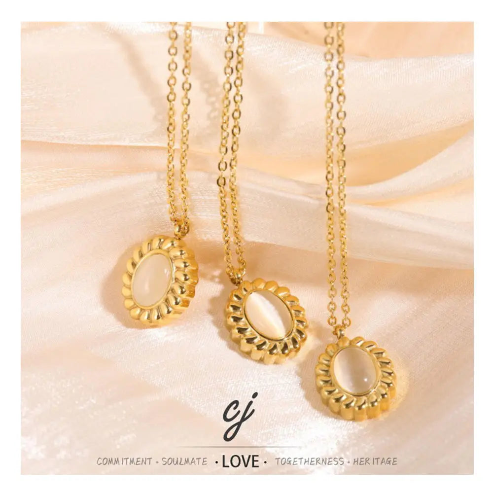 Carline 18k Gold Plated Stainless Steel Necklace Oval Pendant for Necklace  Pendant Wedding Jewelry Gift for Women Necklace