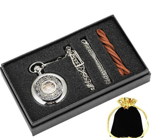 Antique Retro Hollow Flower Roman Mechanical Pocket Watch with Zinc Alloy Case