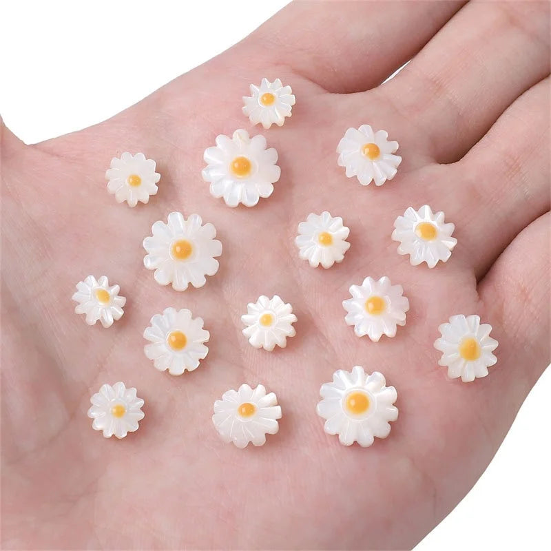 Hot Sale Hand Carved Mop Flower 8mm 10mm 12mm Mother of Pearl Daisy Flower Shell Bead