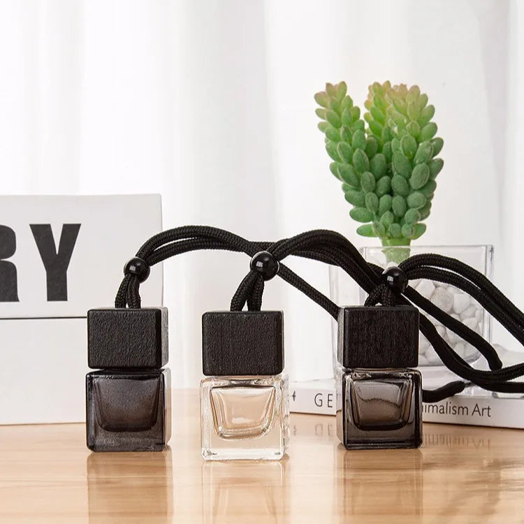 Free Samples 8ml 10ml Refilling square Shape Wooden Lid Empty clear Glass Hanging Car Perfume Bottle Diffuser