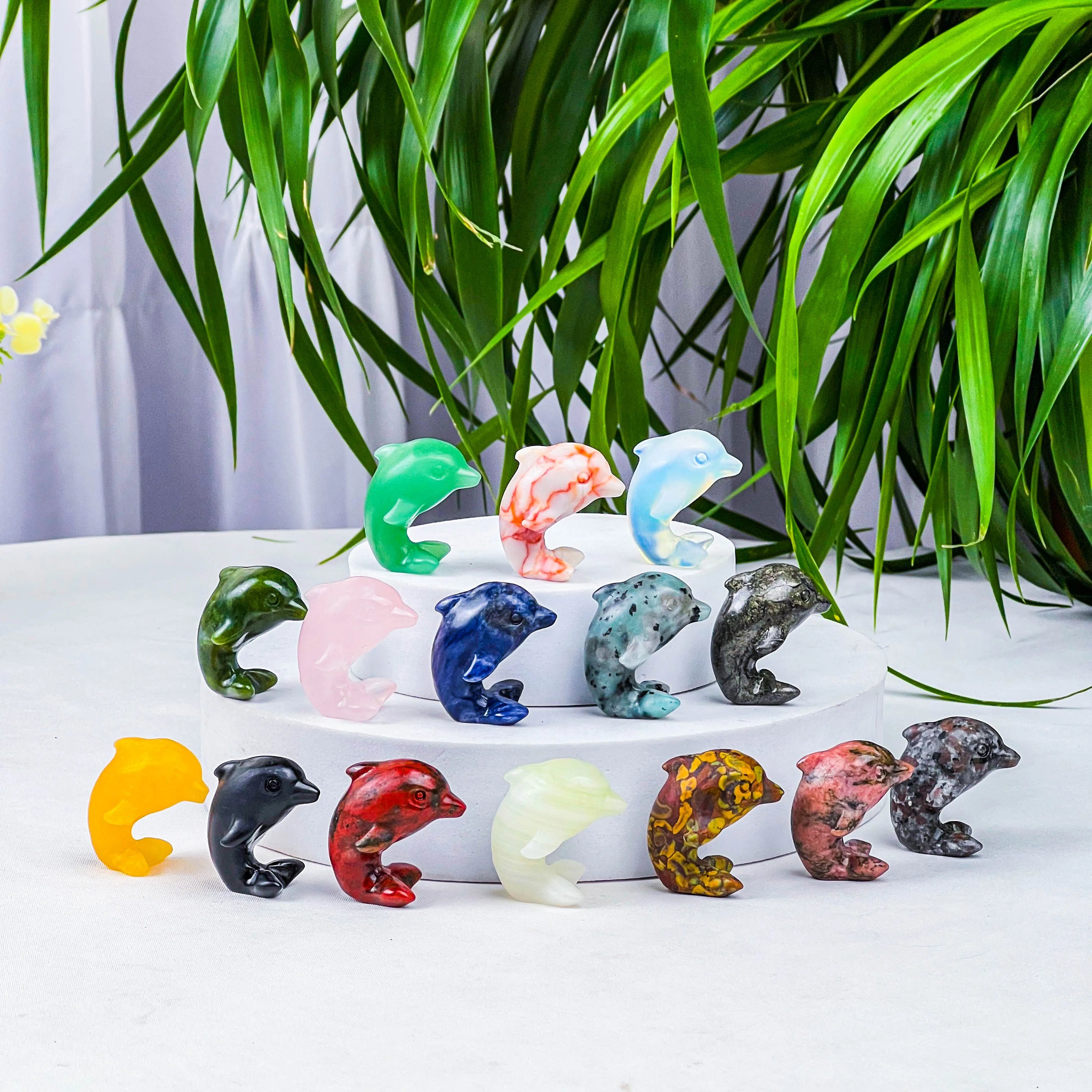 Hot Sale Wholesale Mix Materials Dolphins Crystal Cravings Craved colorful Crystal animal Healing Energy Stone for Gift