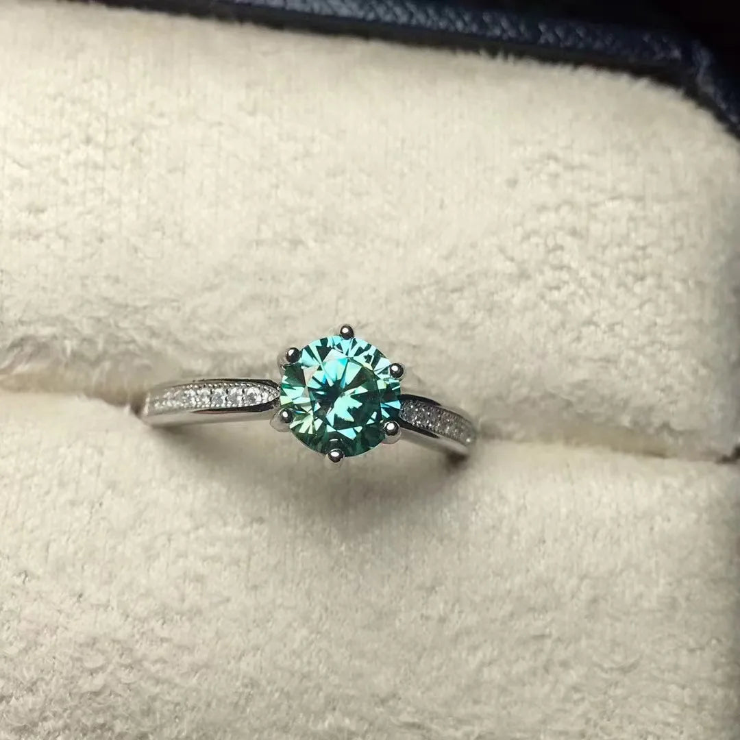 Wholesale 925 Pure Silver 1 CT Moissanite Rings Creative Casual Fashion Accessories for Women