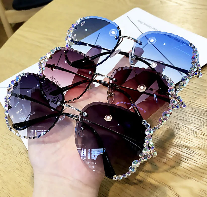 New Hot Sell Luxury Rhinestone Cutting Women Bling Shades Femmes Lunette De Soleil 2023