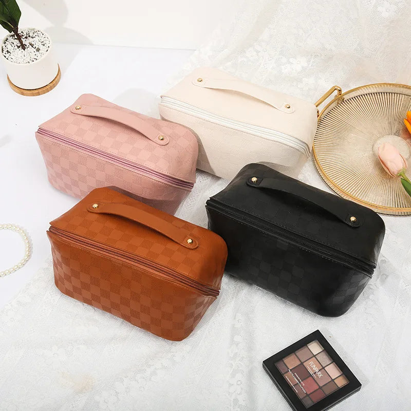 Custom Bag logo Travel Makeup Bag Large Capacity Women PU Cosmetic Organizer Waterproof Portable Open Flat Toiletry Bag