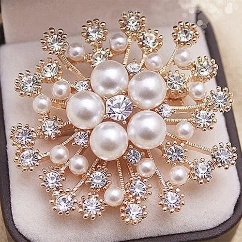 New Product Wedding Brooches Rhinestone Snowflake Women Pin Brooch for Gifts