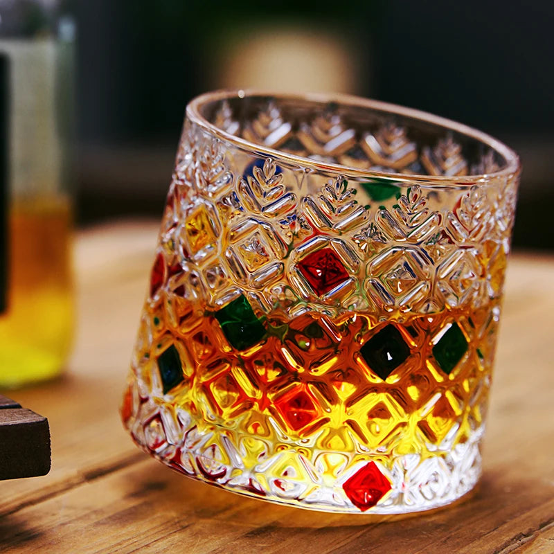 Top Quality and Good Price Creative Hand-Painted Rotating Decompression Cup Ins Whisky Glass