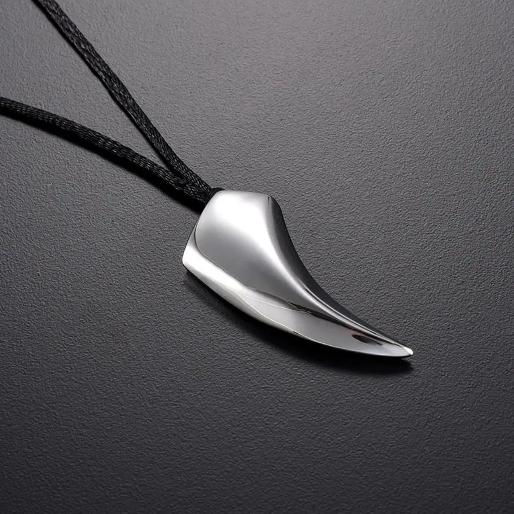 Wolf Tooth Cremation Urn Necklace for Ashes Holder Stainless Steel Lucky Dragon Keepsake Memorial Jewelry Pet Dog Tooth Locket