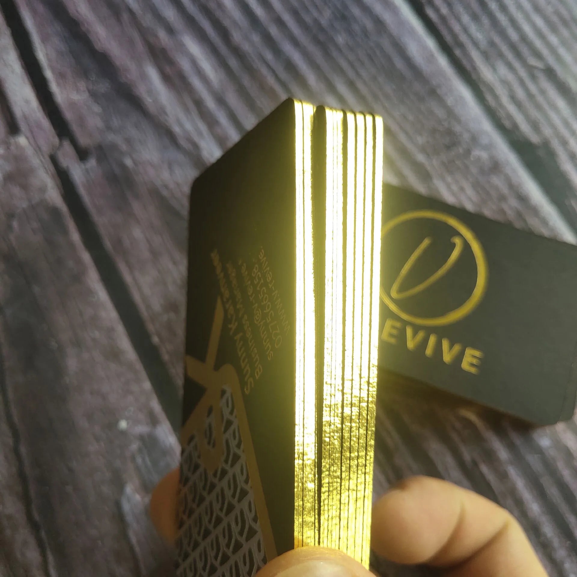 Customized Shiny Gold Foil Stamping Logo Business Card Postcard Wedding Card Thank You Card Printed Quality Paperboard Cardboard