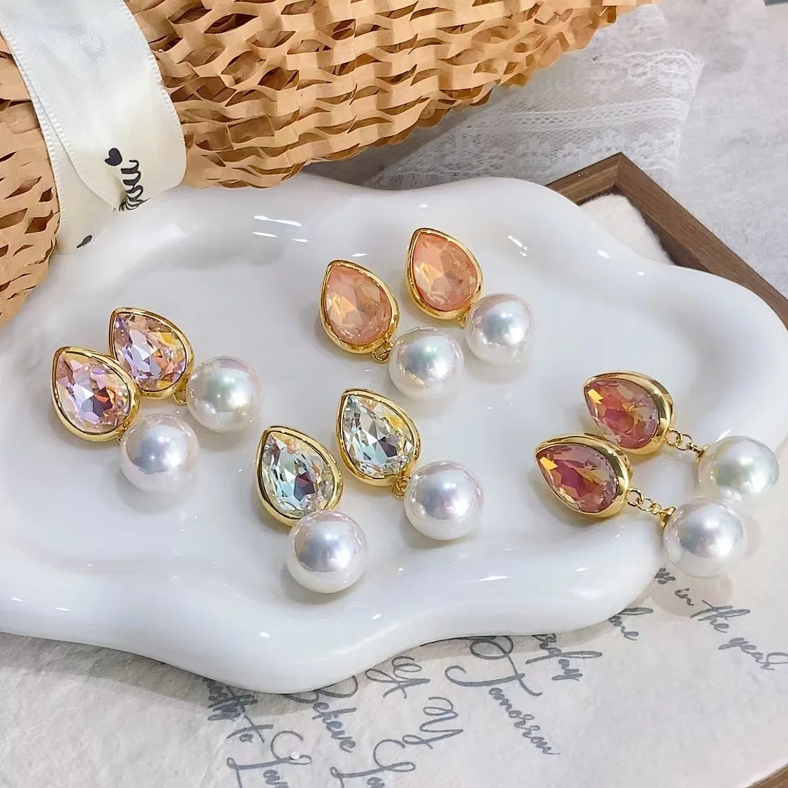 Ilona 18K Gold Plated Copper Teardrop Pink Pearl Drop Earrings Vintage Statement Earrings Elegant Formal Jewelry for Women