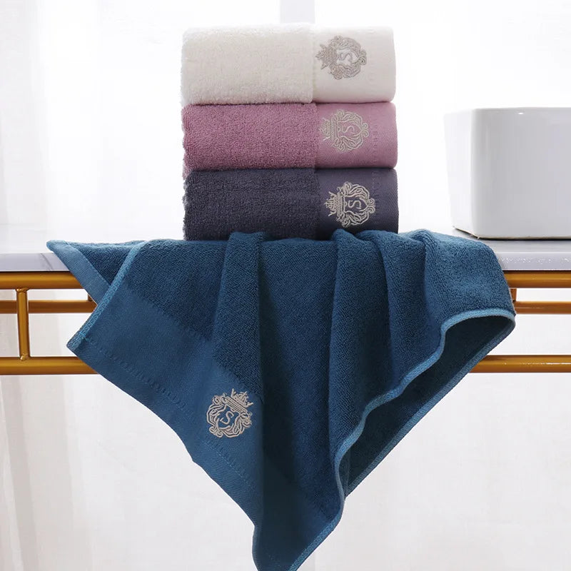100% Cotton Hand Towels with Quick-Dry Feature Customizable Logo Printed