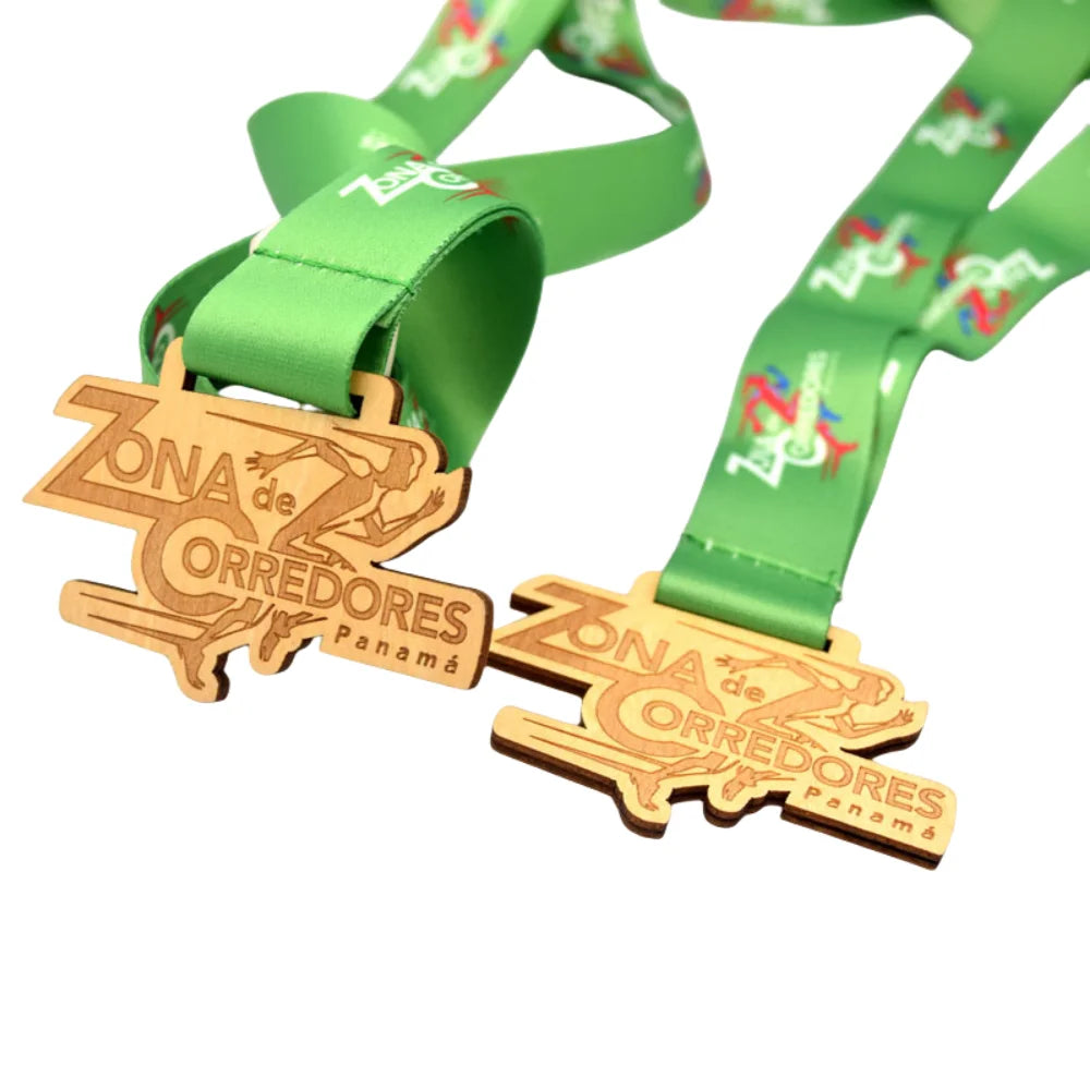 Custom Wood Medal for Running Events Panama Zona De Corredores Marathon Finisher Medal Customize Award Laser Cut Wooden Medal
