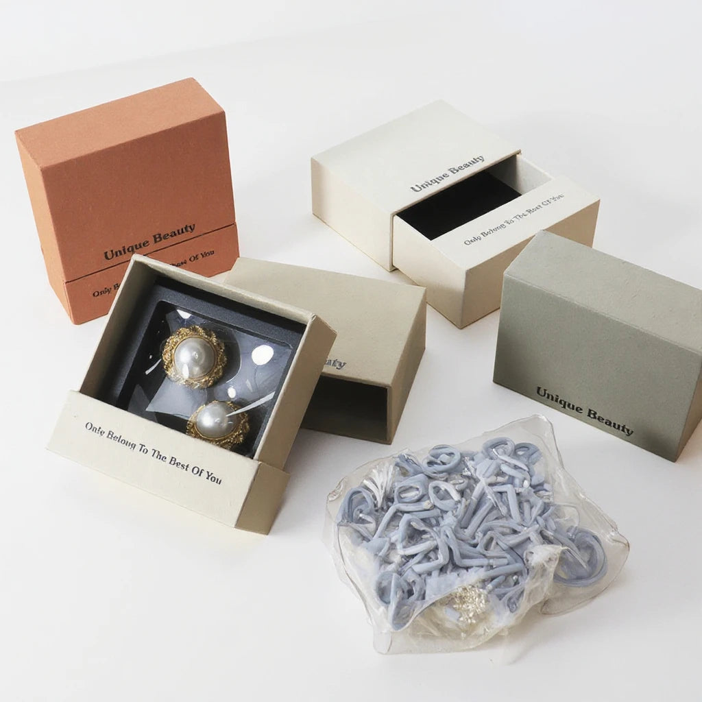 8.8*8.8*3cm New Design Unique Luxury Cardboard Jewelry Gift Necklace Drawer Box Creative Package Sliding Paper Box