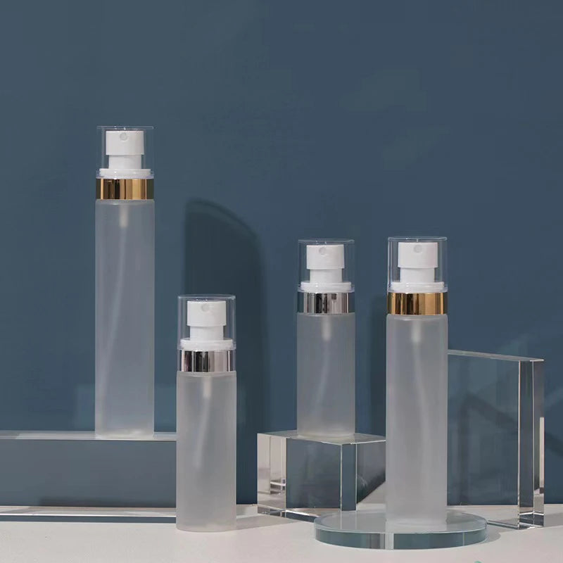 In Stock Factory Clear Scrub 60ml 80ml 100ml 120ml Gold Edge Silver Edge Toner Perfume with the logo Spray Bottle
