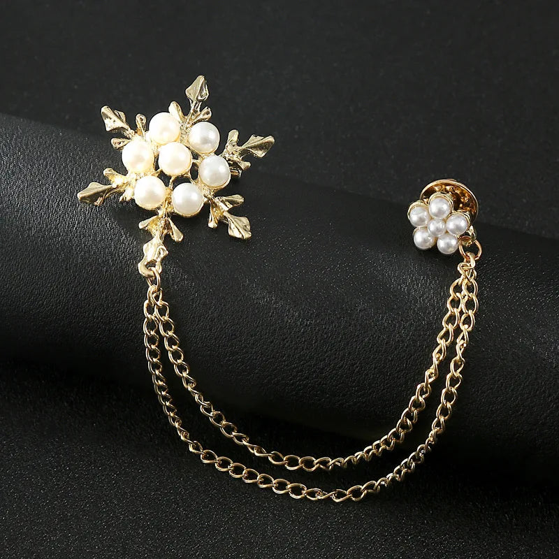 Luxury Vintage Butterfly Brooch Women's Rhinestone Crystal Fashion Jewelry with Chain for Wedding Party Gift