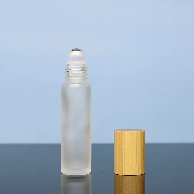 5ml 10ml Bamboo Material Essential Oil Perfume Bottle round Roll-on Glass Bottle with Bamboo Lid for Face Cream Empty Packaging