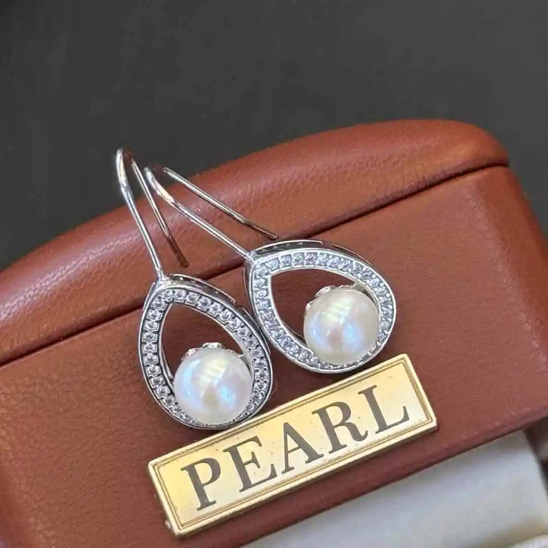 Internet Celebrity Popular 7.5-8mm Natural White Freshwater Bread Pearl Earrings Pear Cut Water Droplet Style for Temperament