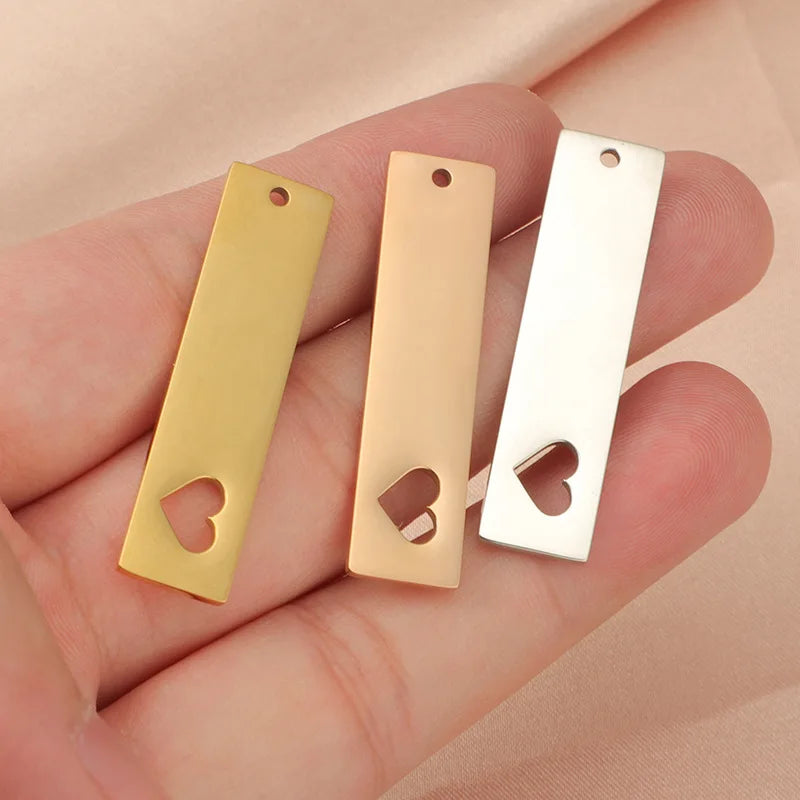 Customized Logo Mirror Polished Stainless Steel Hollow Out Heart Shaped Charms Geometric Rectangular Bar Pendant for Jewelry