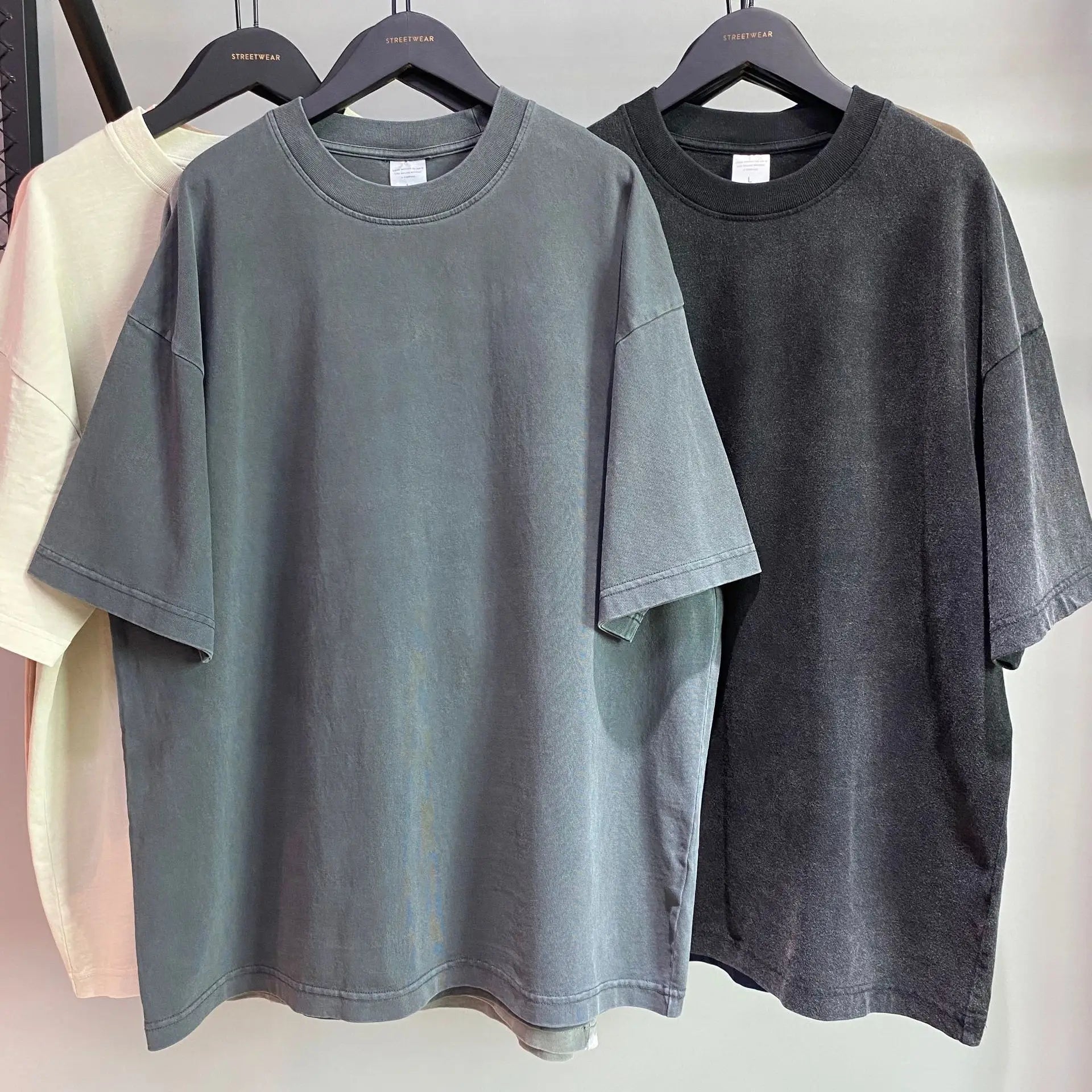 Custom Acid Washed Vintage T-Shirt for Men Heavyweight 275gsm 100% Cotton Drop Shoulder Loose Fit Solid Print Street Style