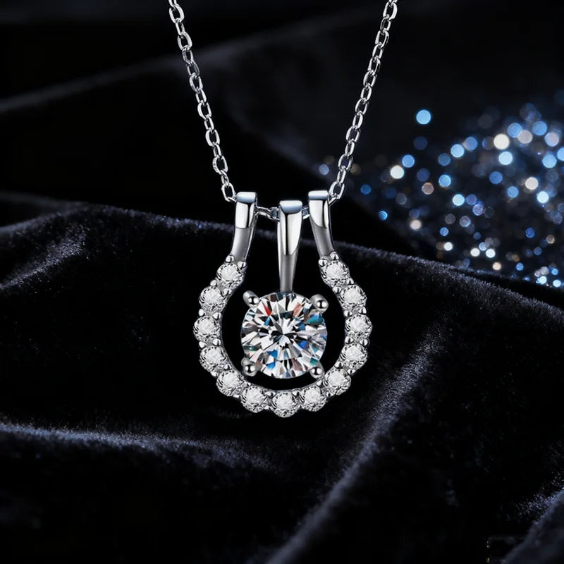 Fashion a Two Wear D Color Moissanite Horseshoe Shape Pendant S925 Sterling Silver Necklace for Women