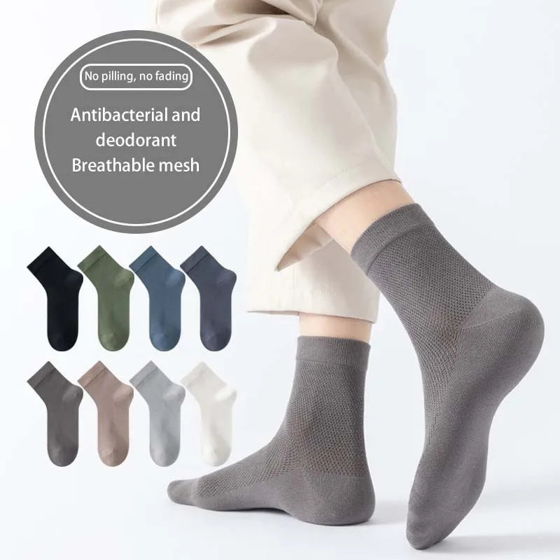 Customized Bamboo Fiber & Cotton Anti-Bacterial Anti-Skid Pure Color Men's Socks with Custom Logo on Bottom Autumn Sport Socks
