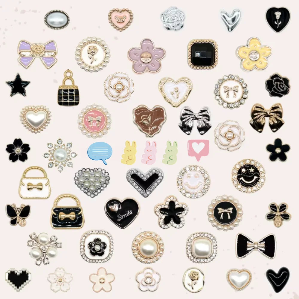 Wholesale Custom Designer Bling PVC Shoe Charms Luxury Bear Dog Flower Bow Decorations Acrylic Material for Retail Stores