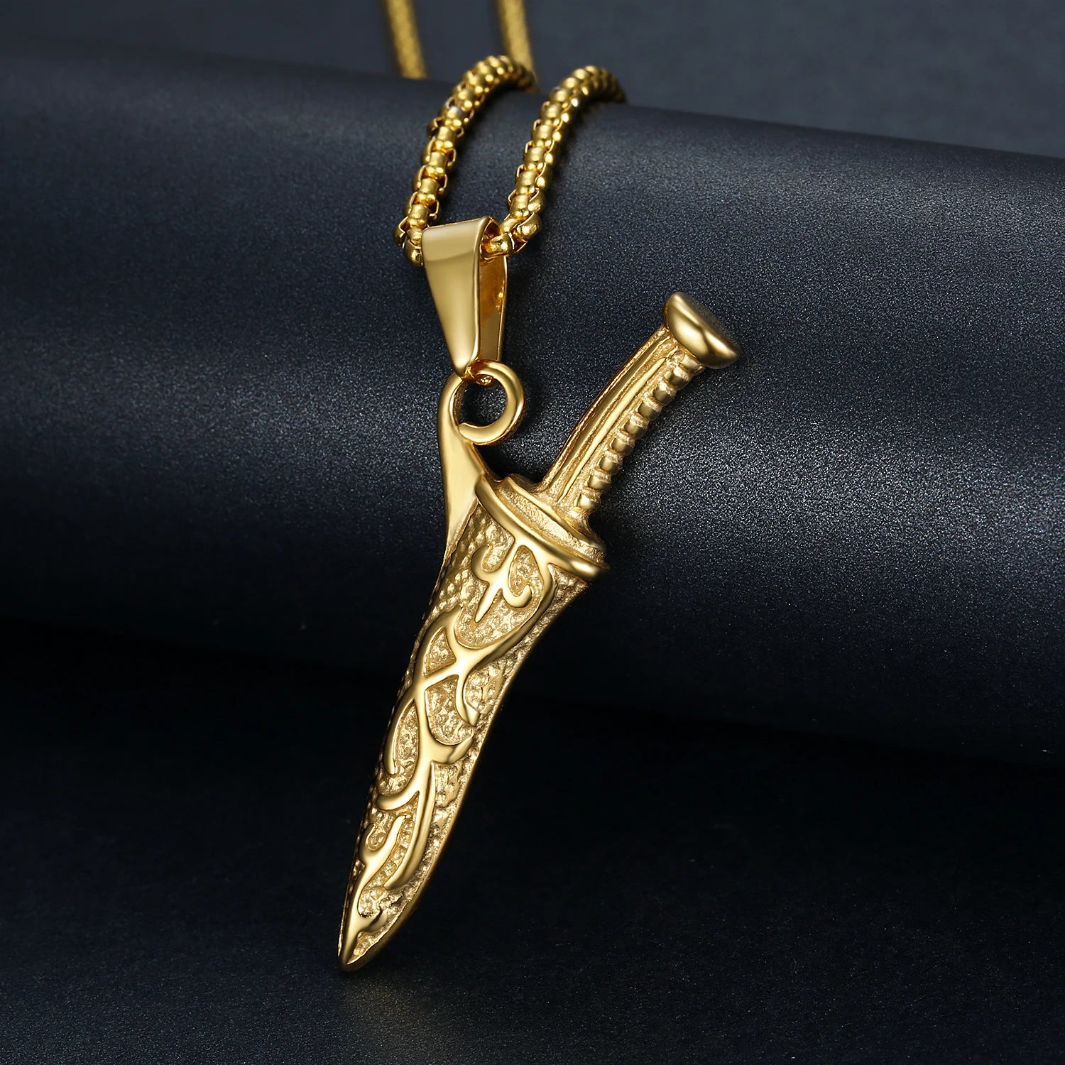Men Dagger Pendant Stainless Steel Knight Sword Necklaces for Men and Women 18k Gold Poseidon Trident Necklace