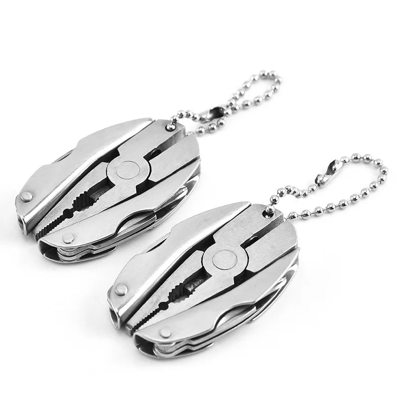 Factory Direct Stainless Steel EDC 6-in-1 Multi-Functional Screwdriver Plier Mini Keychain Multi-Tool Outdoor Customizable OEM