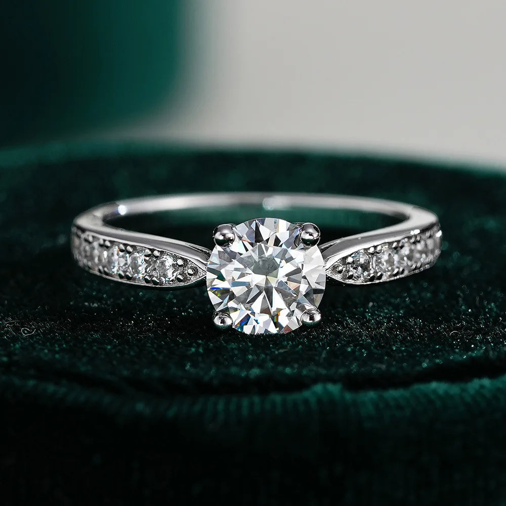 Factory Wholesale Jewelry S925 Sterling Silver Vvs 1ct Diamond Gemstone Engagement Rings Moissanite With Certificate