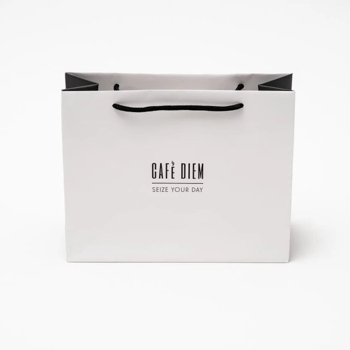 Clothing Underwear Gift Ribbon Handle Bag Recyclable Luxury Paper Custom Cardboard Shopping Bag