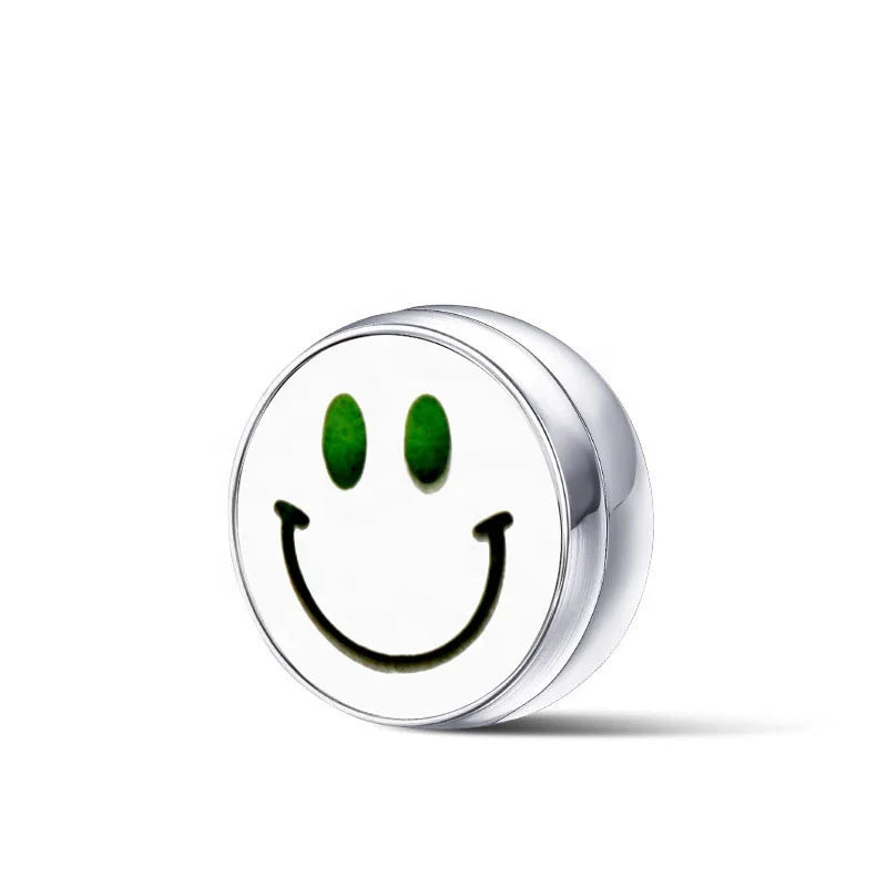 New Arrival Smile Face Oil Aromatherapy Diffuser Locket
