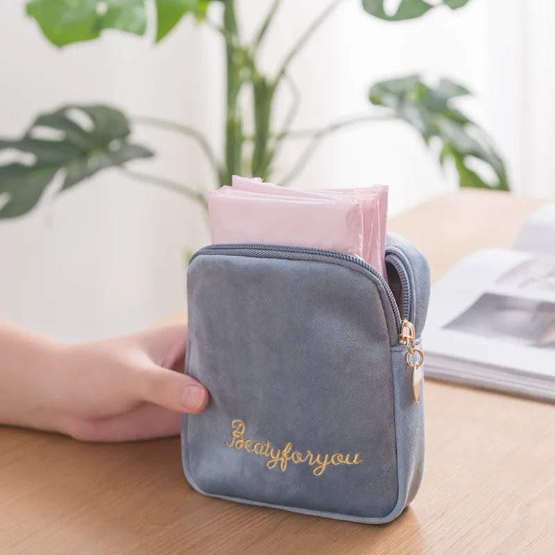 Portable Tampon Storage Pouch Reusable Menstrual Pads Bags Cute Sanitary Napkin Storage Bag for Girl Women