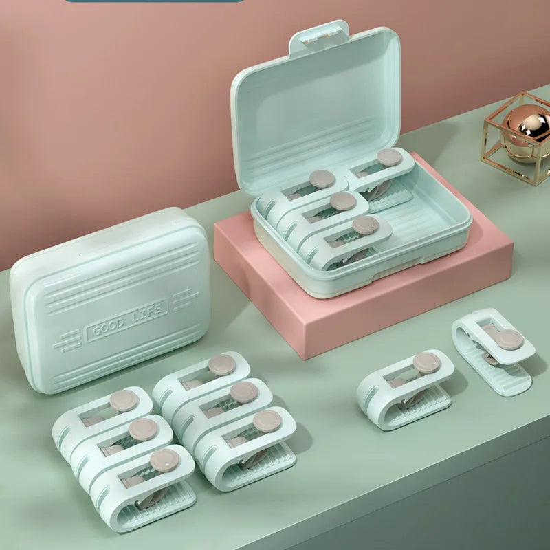 6 PCS Duvet Clips and Bed Sheet Grippers Sheet Fasteners Set No Pins Plastic Quilt Clips for Sewing With Gift Box