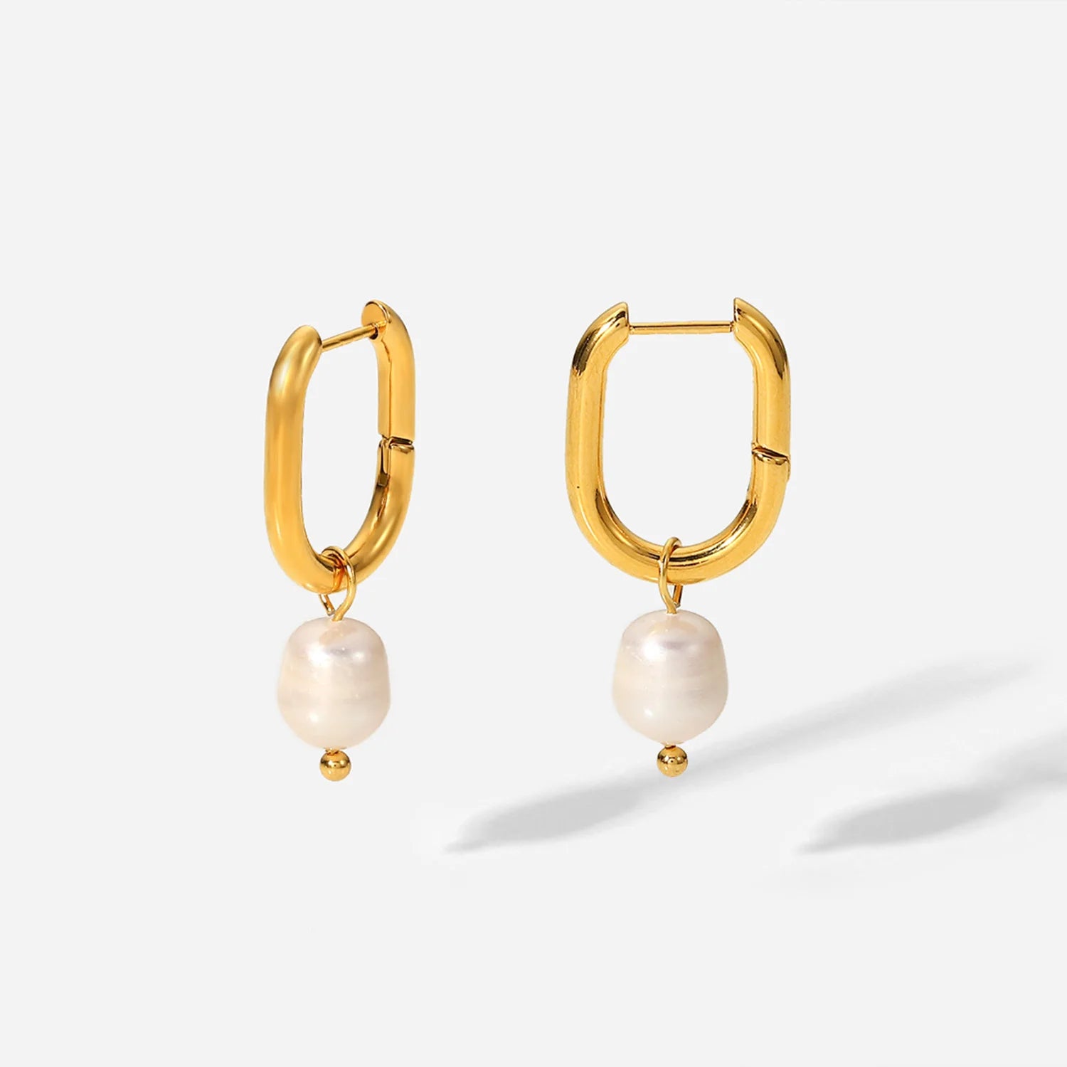 New Trendy 18k Gold Plated Stainless Steel Jewelry Gift Fresh Water Pearl Drop U Shaped Earrings for Women