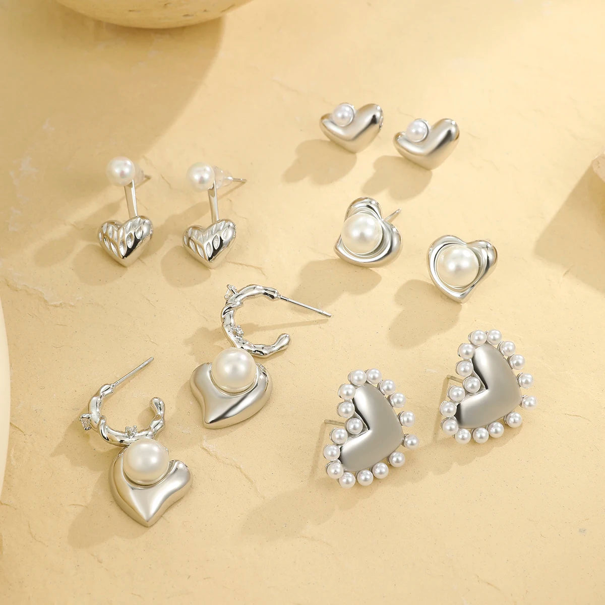 Bijoux 2025 Fashion Silver Heart Stud Earrings Women Stainless Steel Pearl Heart Drop Anti Tarnish Earrings with Pearls