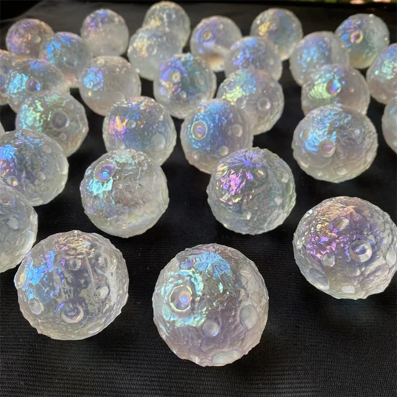 Factory Price Wholesale Angel Aura Healing Quartz Crystal Moon Ball Smelting Stone Moon Sphere Carving