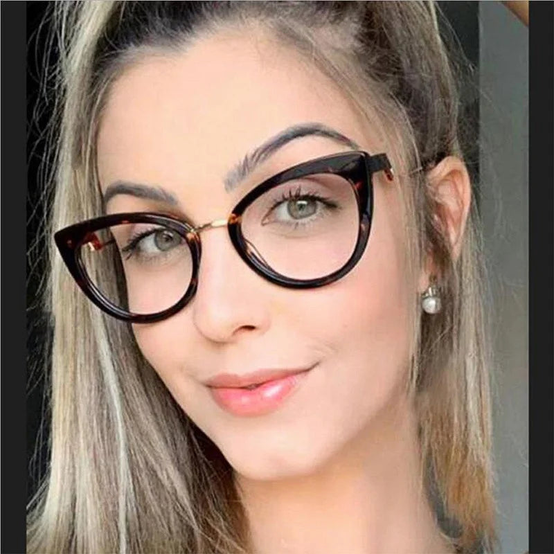 Trendy Newest Custom Logo Sexy TR90 Clear Lens Eyeglasses Anti Blue Light Computer Glasses Cat Eye Glasses Frames Women