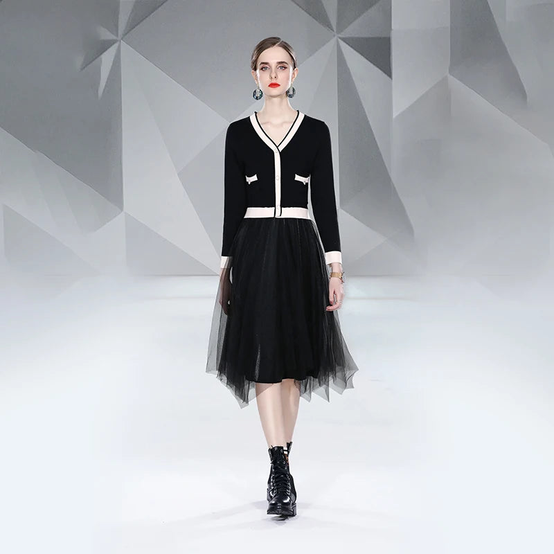 Hot Selling Women's V Neck Long Sleeve Cardigan Solid Pattern Chiffon Dress Ruched Casual Pleated Pleated Women's Clothing