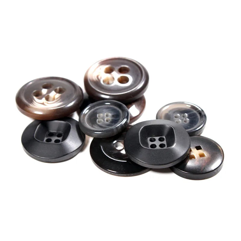 Eco-friendly Jacket Flat Rim Coat 4 Holes Brown Urea Button Plastic Resin Buttons for Shirt Suit Blazer Coat Garment Apparel
