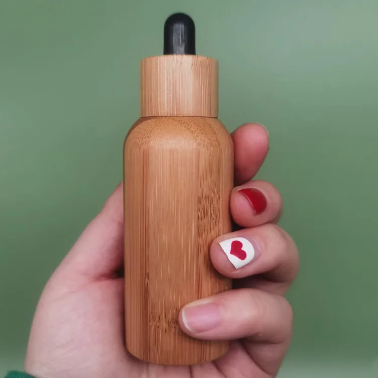 Custom logo 15ml 30ml Bambo Dropper Bottle Perfume Essential Oil Glass Bottle /Bamboo Shell Essential Oil Bottle Bamboo Dropper