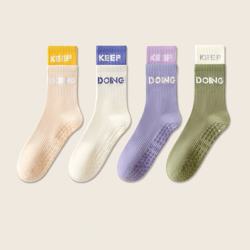 Women's Custom Logo Anti-Skid Athletic Pilates Socks Non-Slip Gym Workout Barefoot Yoga Ballet Knitted Technique With Grips Cuff