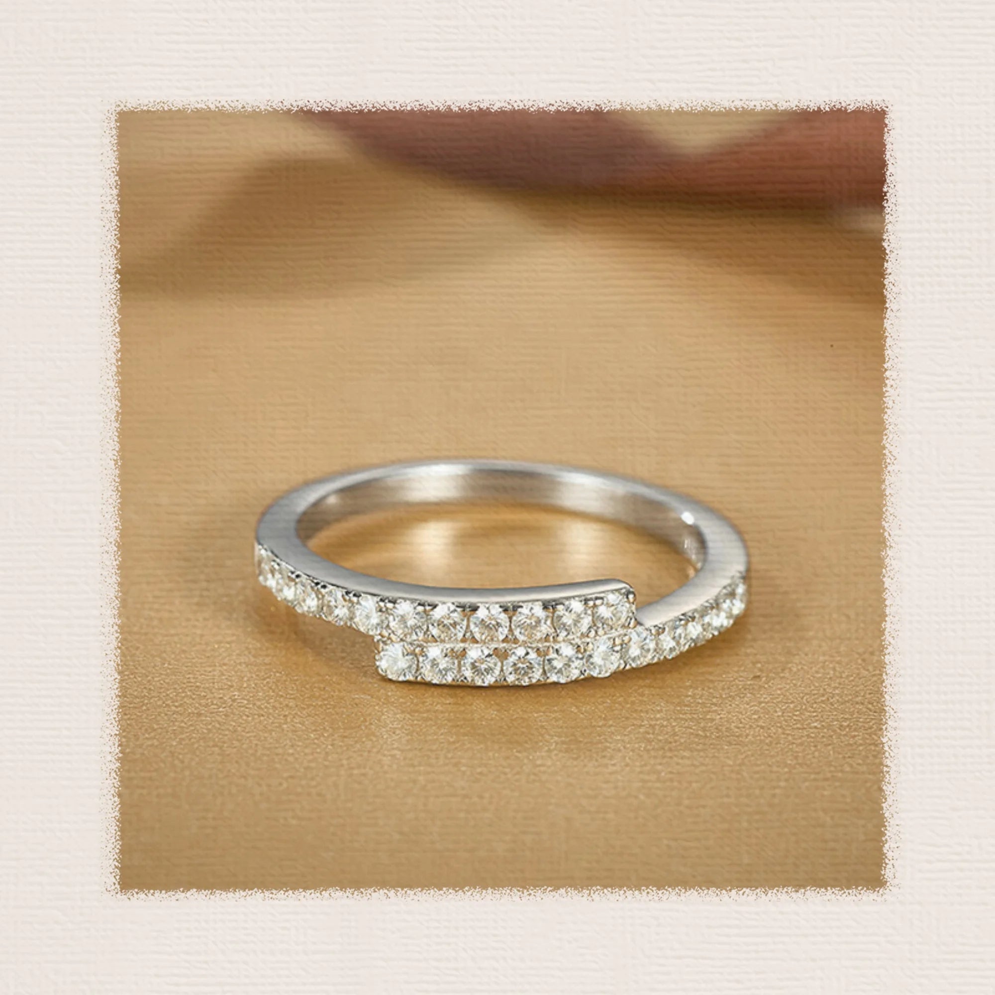 Fashion Simple S925 Sterling Silver Geometric Fried Dough Twists Stackable Moissanite Women's Ring