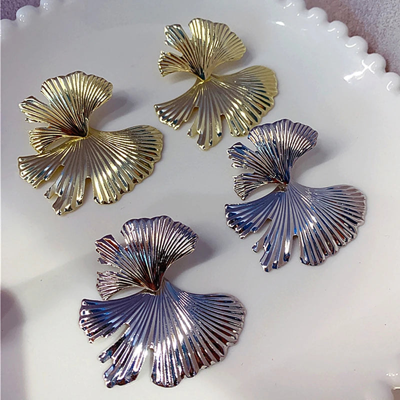 Wholesale Korean Temperament Accessories Premium Gold Silver Earrings Exaggerated Double Leaf Earrings Gifts for Women