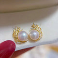 New 8-8.5mm Natural Freshwater Pearl Stud Earrings S925 Silver Needle Anti-Allergy Feather Design