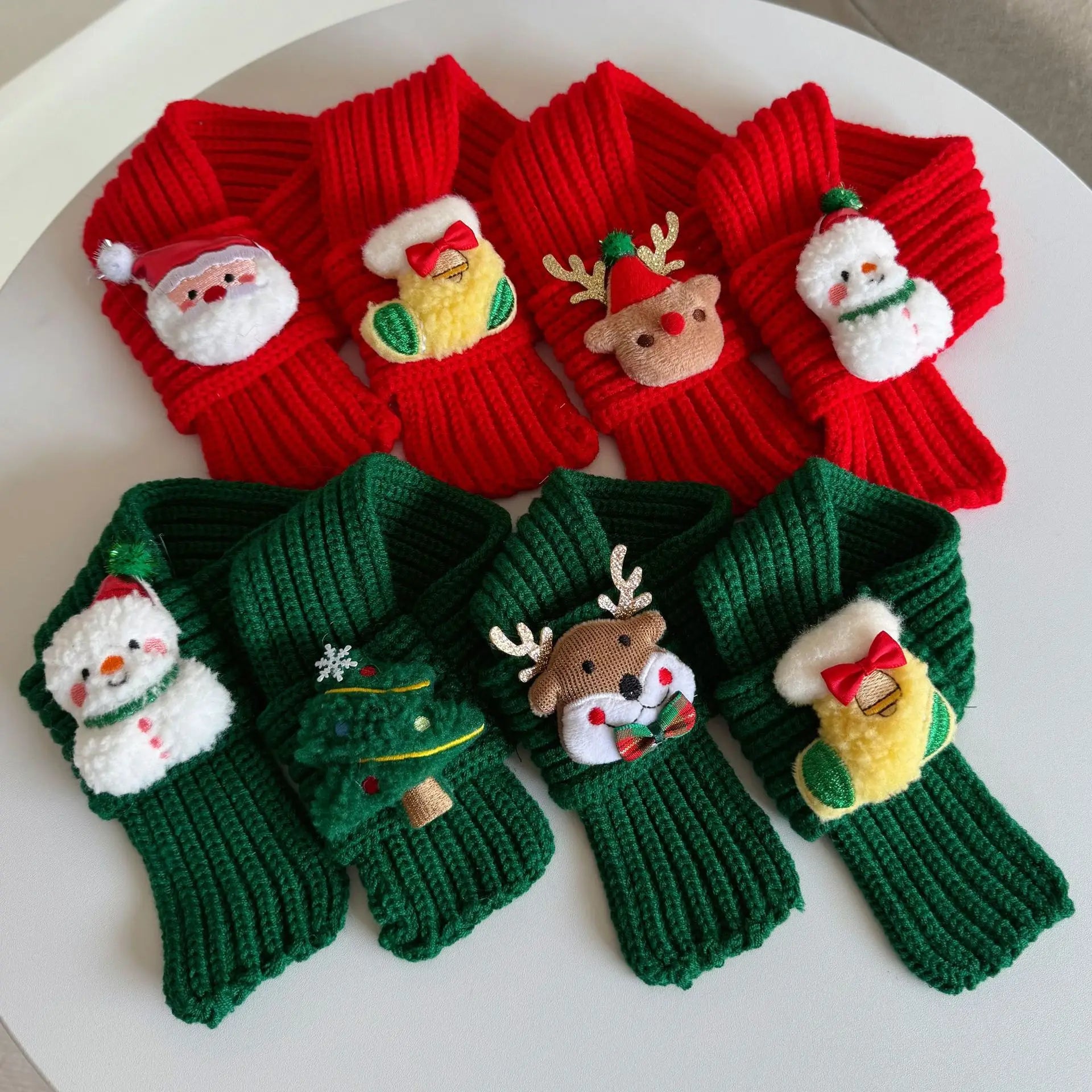 New Solid Color Wool Knitted Christmas Snow House Tree Santa Plush Warm Pet Cat Dog Scarf Neck Warmer Cute Design